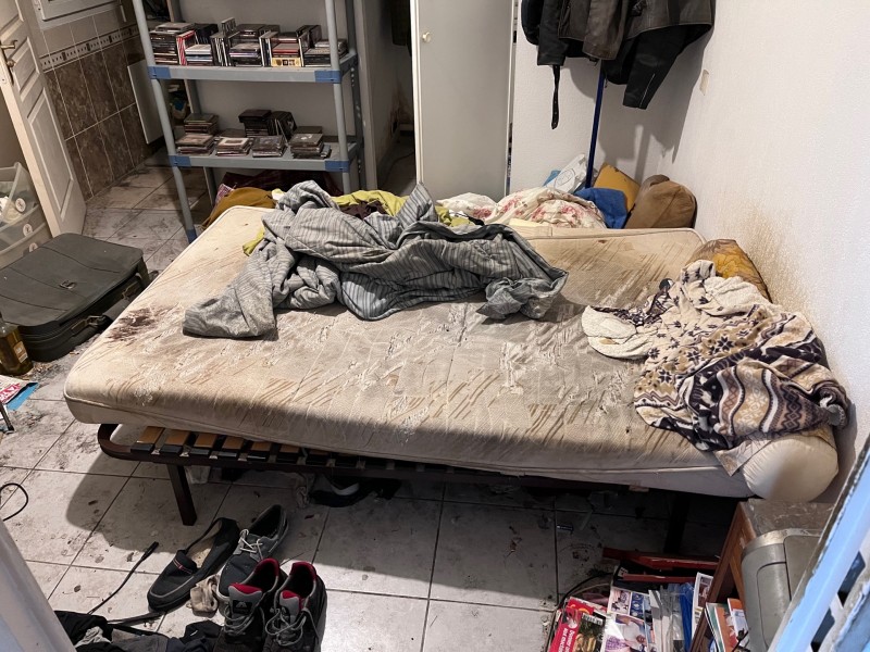  Rangement et débarras d’un appartement insalubre suite à un syndrome de Diogène à la Seyne-sur-Mer