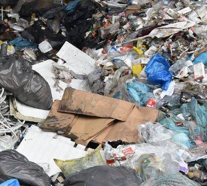 Faire intervenir en urgence une entreprise spécialisée en débarras et nettoyage de maison insalubre à Marseille 13015